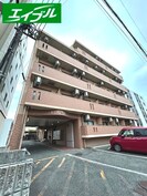 LIFE壱番館の外観