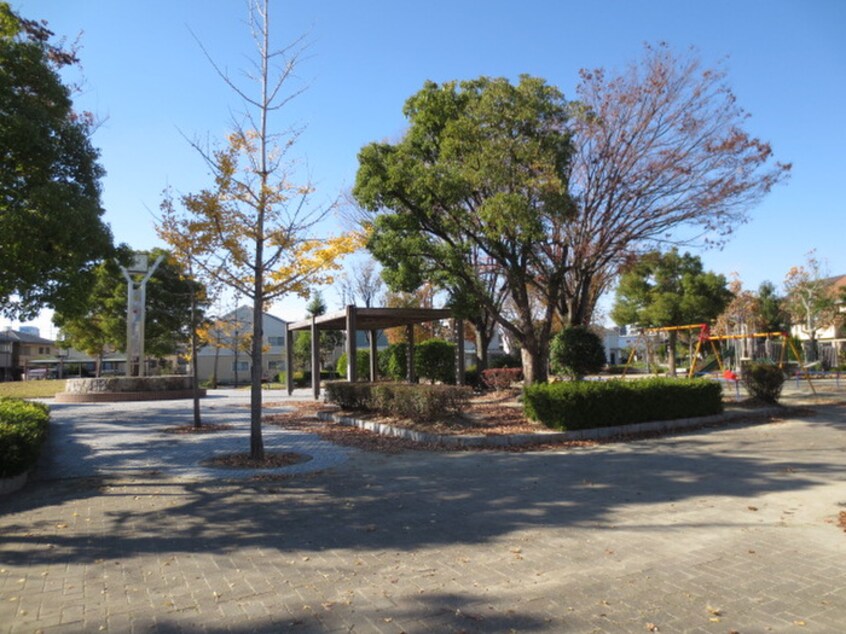 城見公園(公園)まで550m ソレイユ二重堀