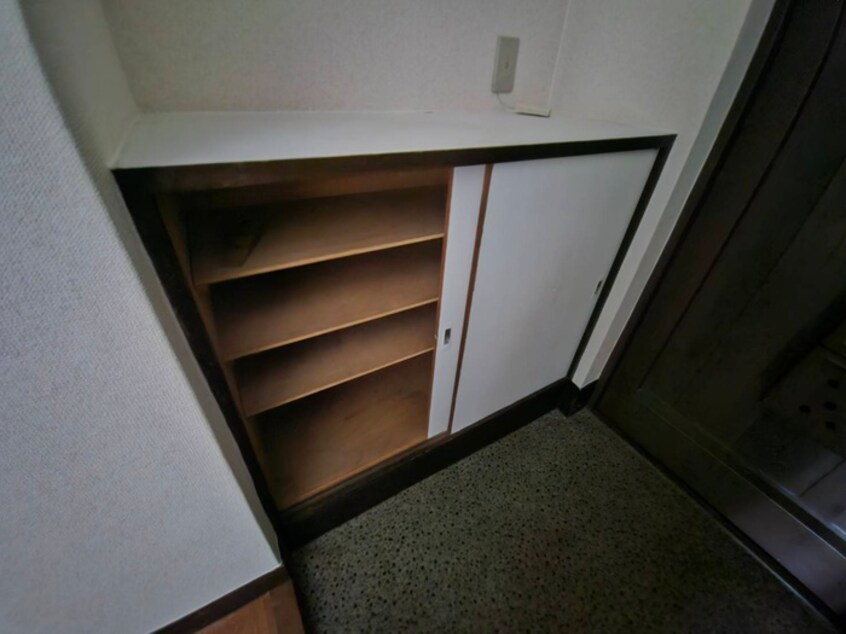 靴箱 第一ハイネス本郷