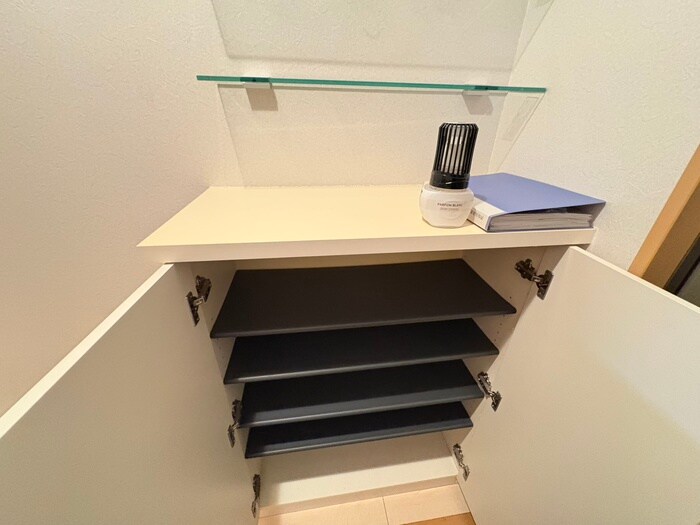 靴箱 小川町ハイツ