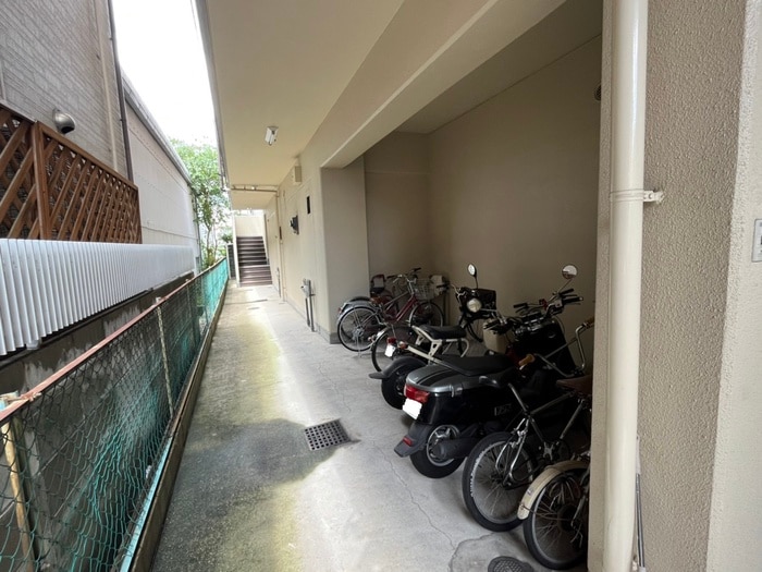 駐輪場 サンハイツ高針