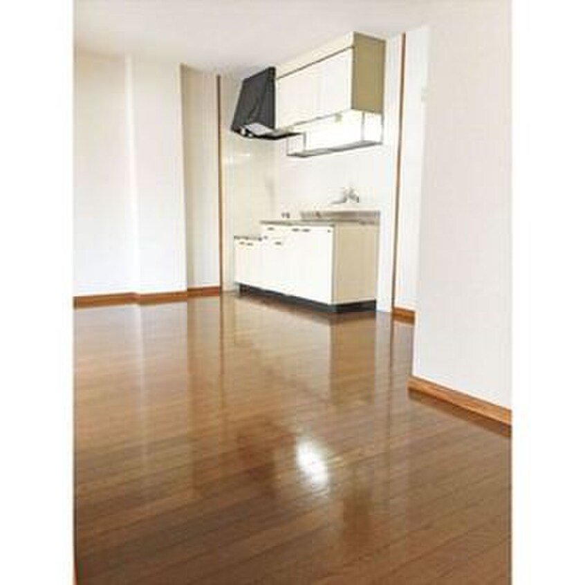 居室 ＷＡＶＥ　ＨＯＵＳＥ