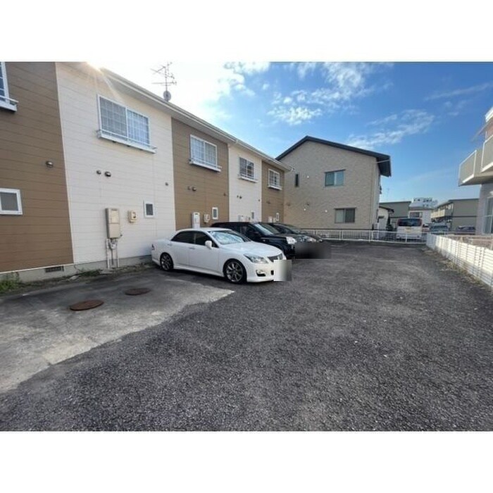 駐車場 ＤＵＰＬＥＸ　ＥＸＣＥ　Ｂ棟