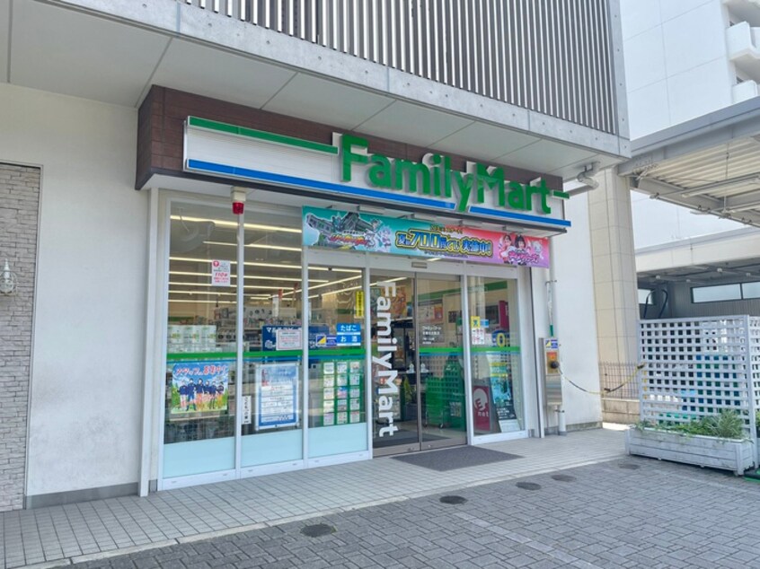 ファミリーマート　本郷名古屋店(コンビニ)まで360m ブライト本郷