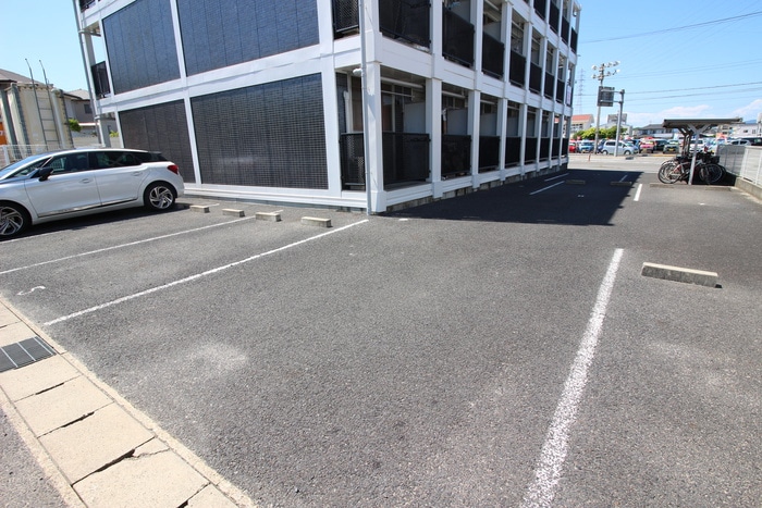 駐車場 ｉ－ｒｏｏｍ丸山町