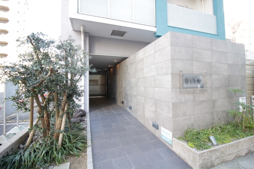 エントランス部分 ル・ブルー鶴舞