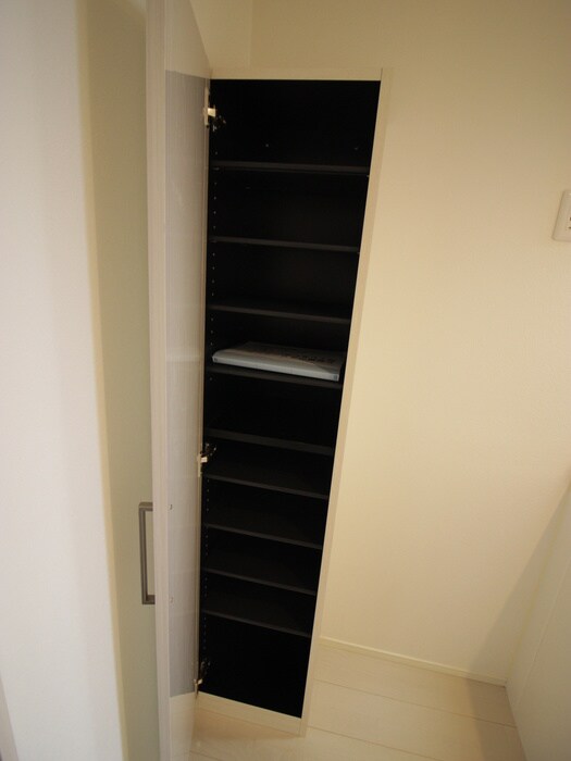 靴箱 ﾊｰﾓﾆｰﾃﾗｽ長田町