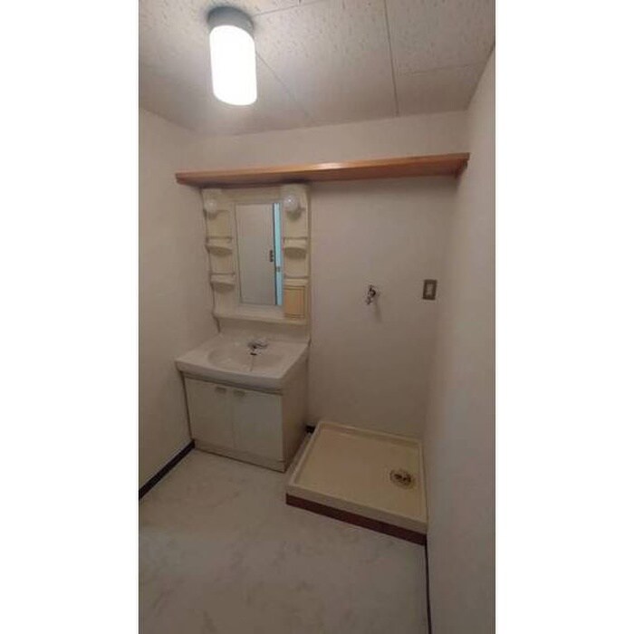 洗面 エ－デル小賀須