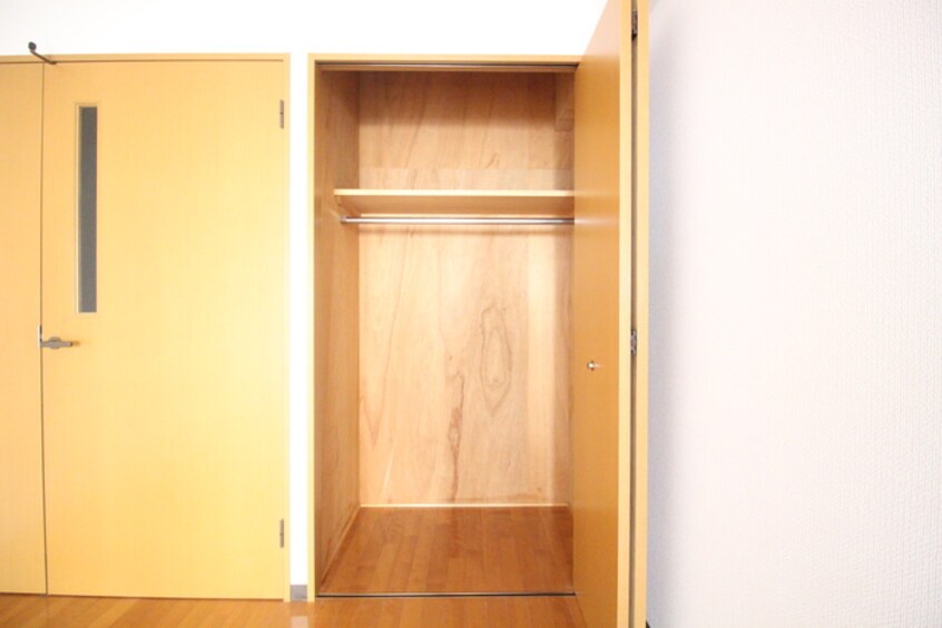 収納 浅井ビル