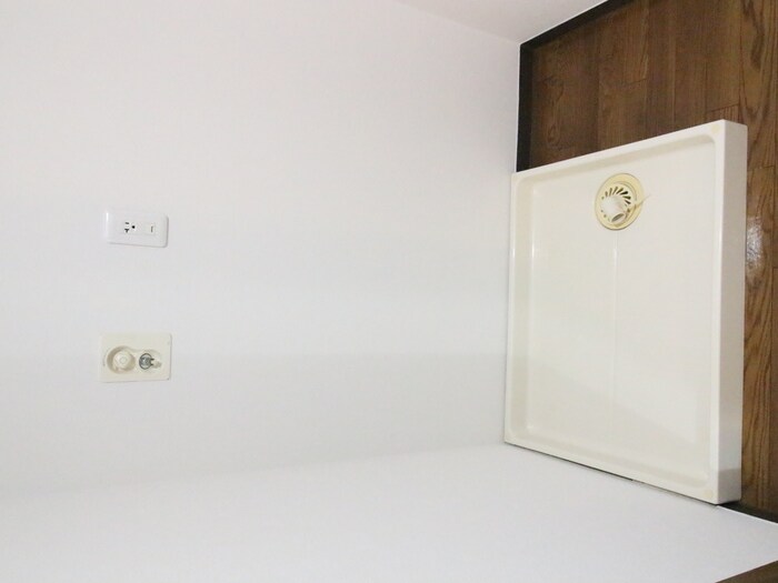 洗濯機置場 LOE中村公園