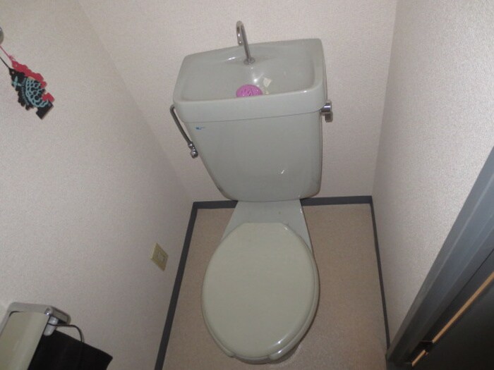トイレ ア－バンポイント新栄