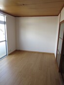 居室 エルディム鈴木