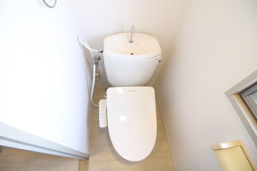 トイレ ドミシル野並