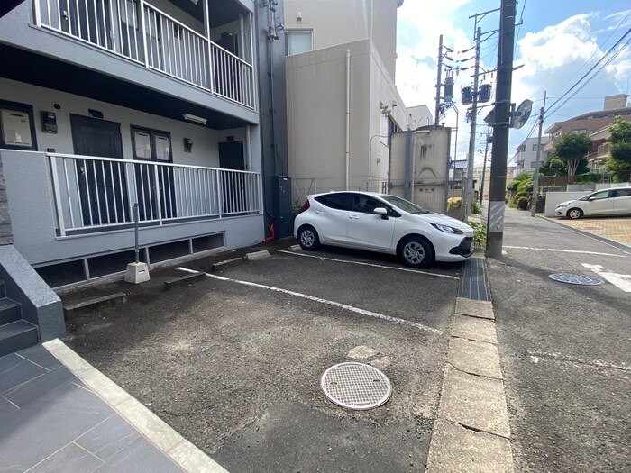 駐車場 シーズンコート星が丘