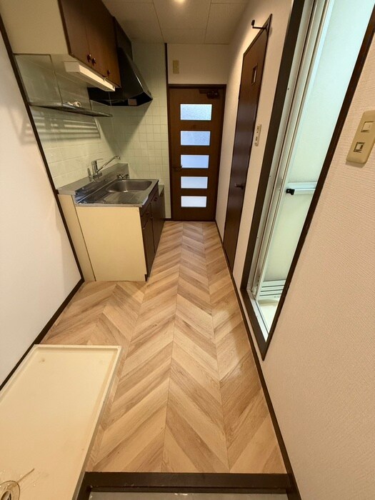 廊下 コ－ポメルベ－ユ