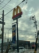 マクドナルド 刈谷店(ファストフード)まで521m 稲葉町戸建借家B棟