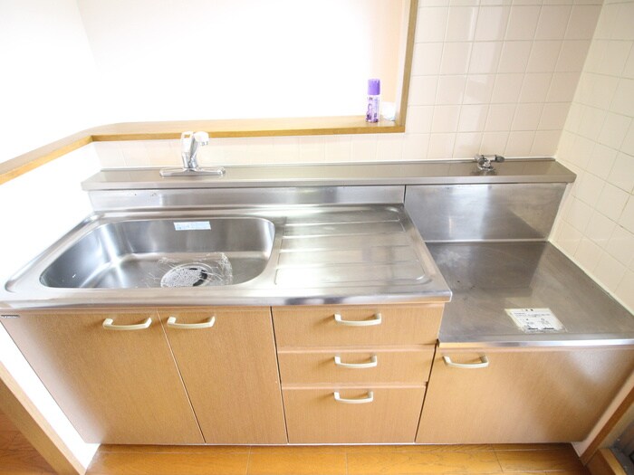 キッチン レ－ジュ高道