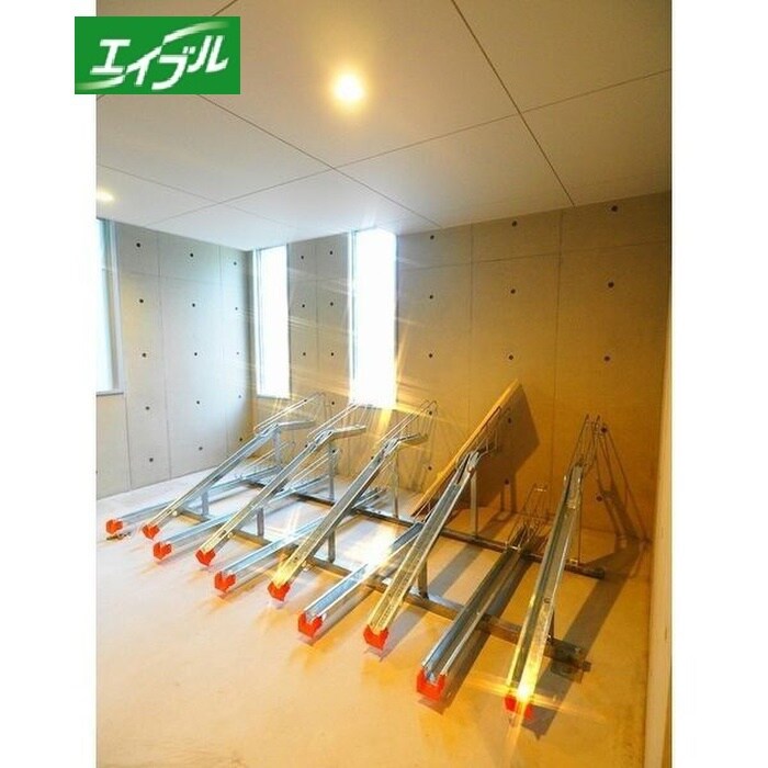 駐輪場 Branche御器所