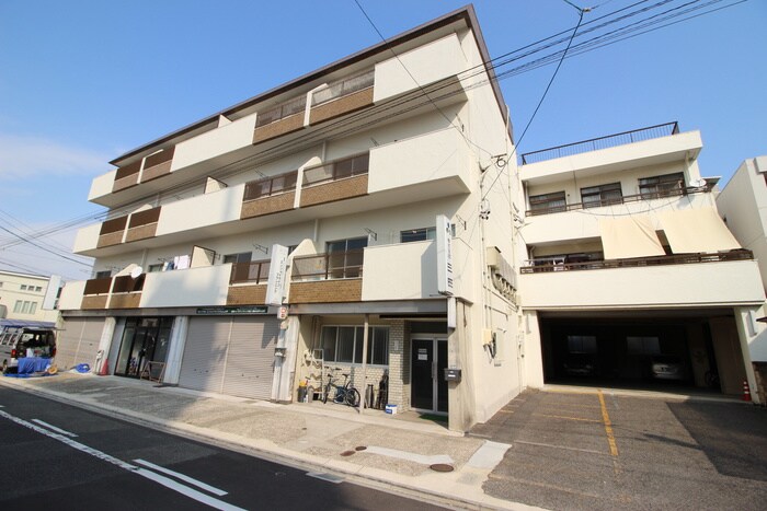 外観写真 徳川園ウエストマンション