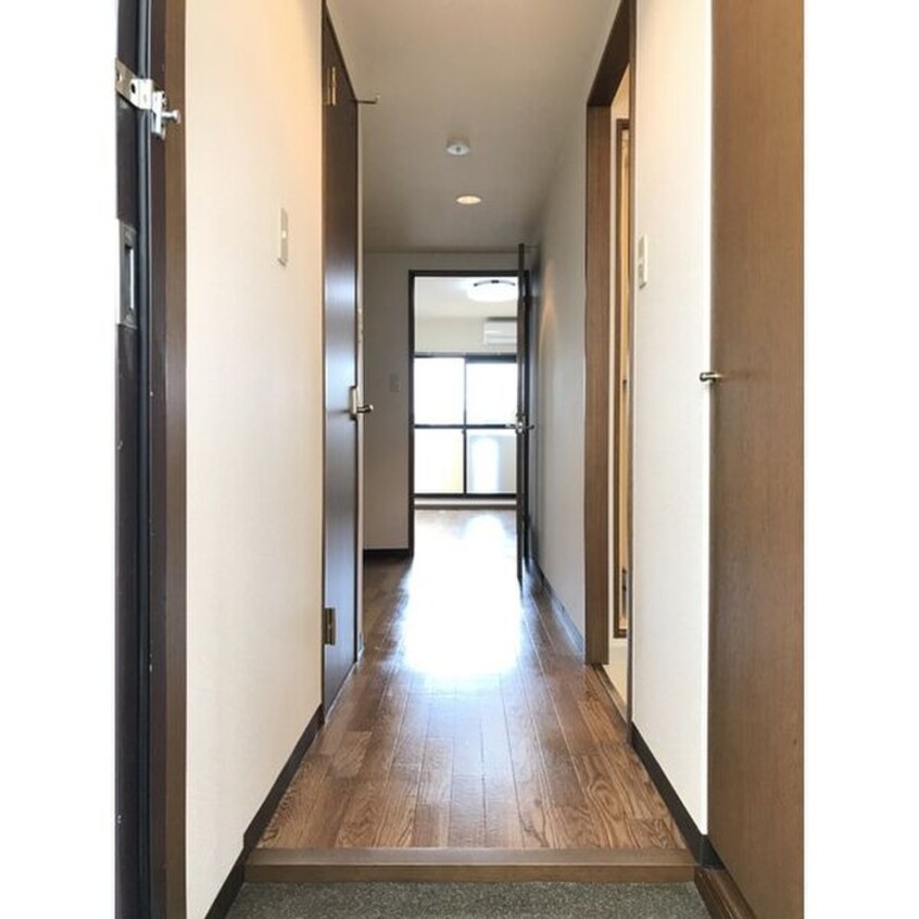 玄関 サニーコート松軒