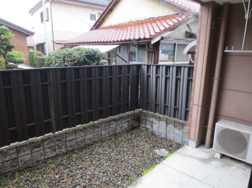 ベランダ・バルコニー ロイヤルガ－デンＫⅡ