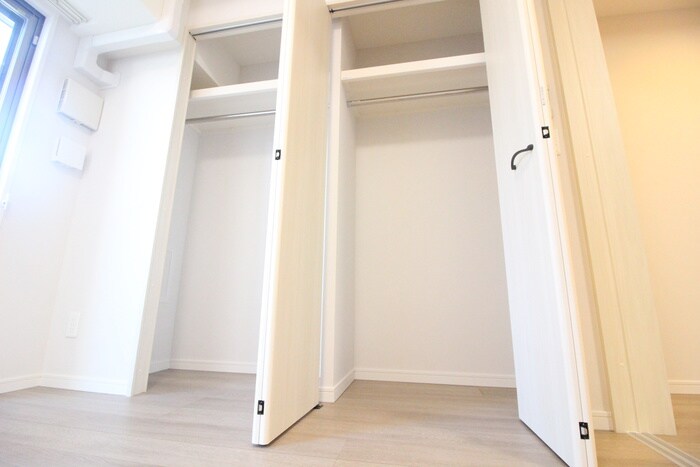 収納 グランルクレ新栄イースト