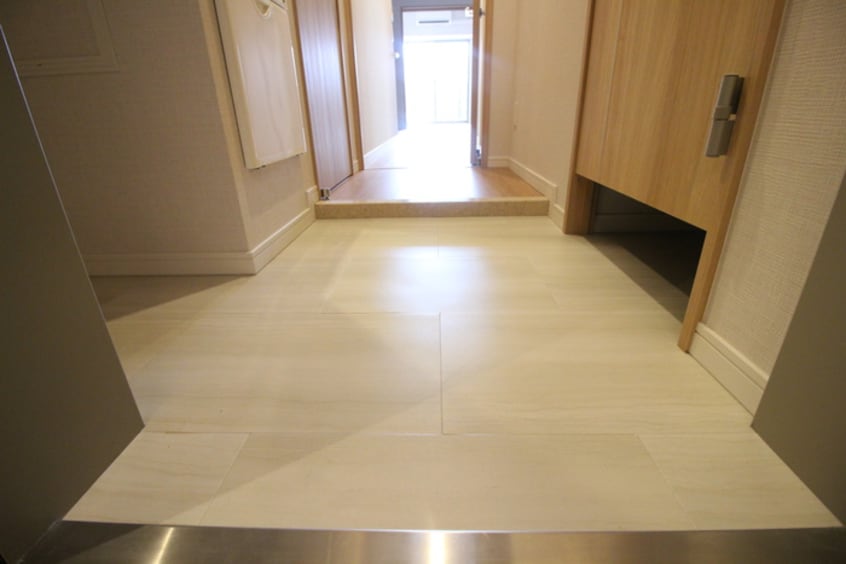 玄関 グランルクレ新栄イースト