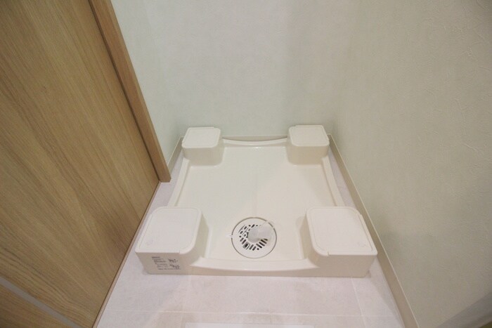 洗濯機置場 グランルクレ新栄イースト