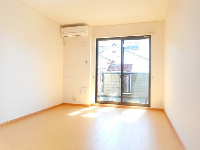 居室 ボンヌシャンスｆ