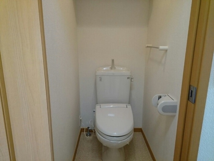 トイレ ボンヌシャンスｆ