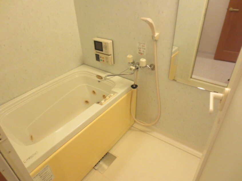 バス／シャワールーム等 ヴェルジュコート　Ⅰ