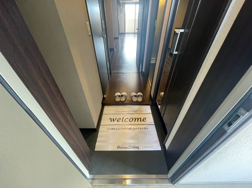 玄関 ロイヤルスクエア徳川