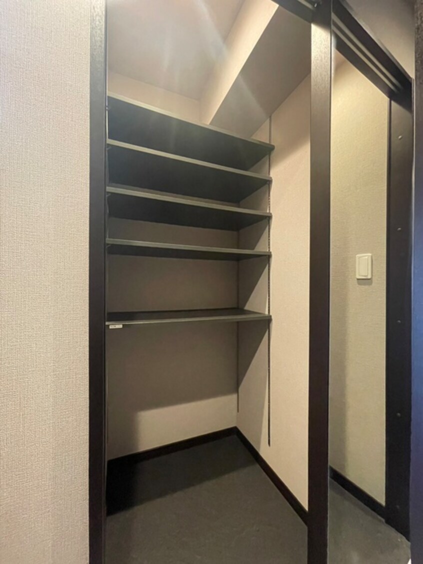 靴箱 ロイヤルスクエア徳川