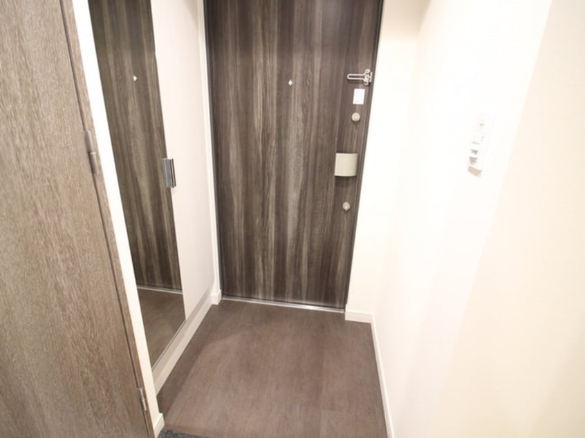 玄関 プレサンス広小路通今池(910)