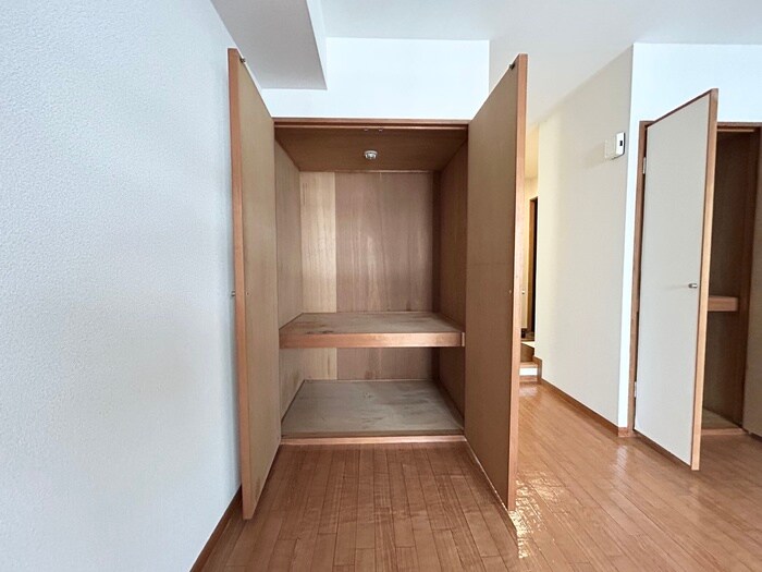 収納 メゾンド・エトワール