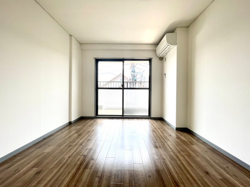 居室 ハイネス西高蔵