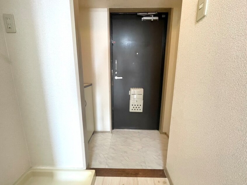 玄関 アイルモネ山手