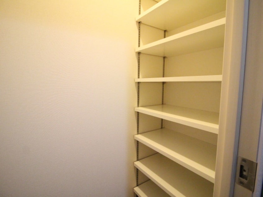 靴箱 ドゥーエ千種