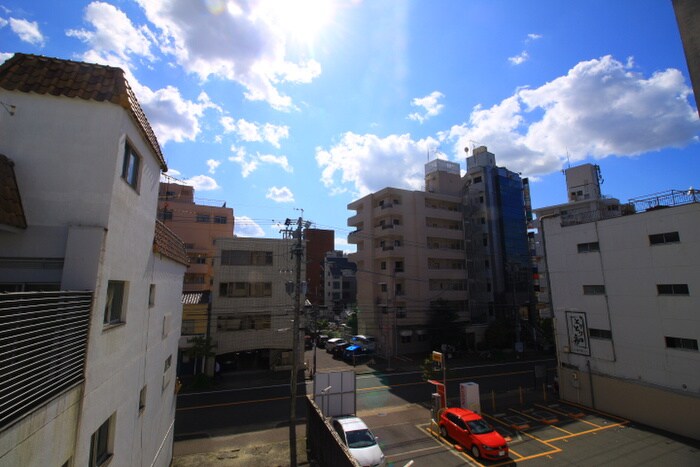 室内からの展望 シャトル西野