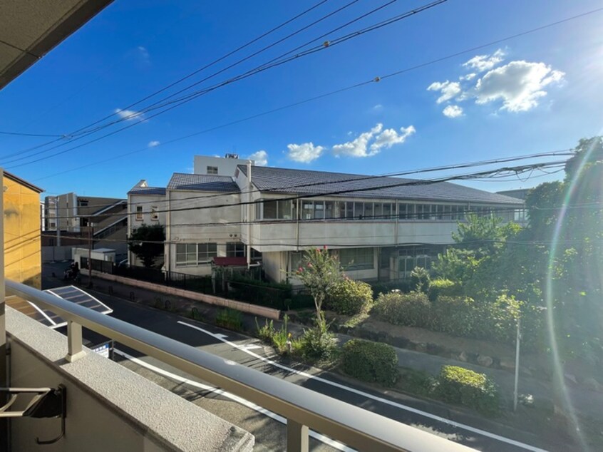 室内からの展望 ｗｉｌｌ　Ｄｏ　日比野