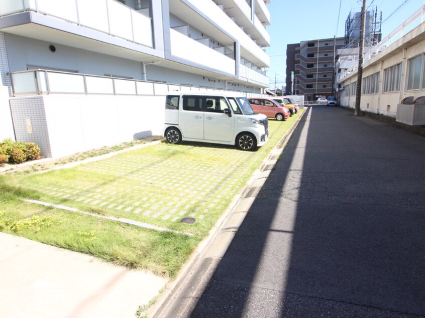 駐車場 ドゥナーレ辻町