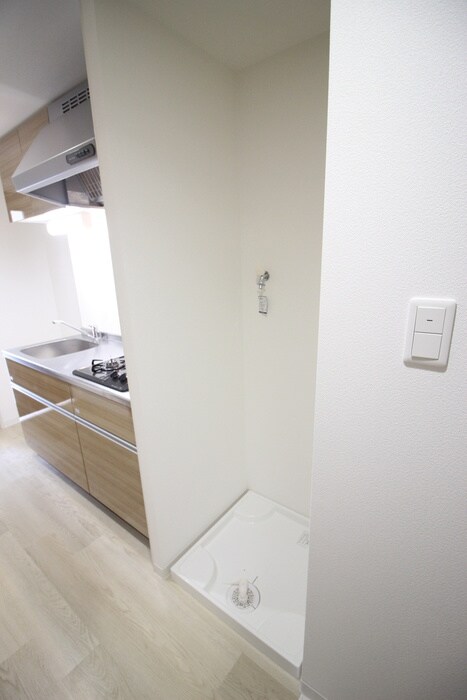 洗濯機置場 ドゥナーレ辻町