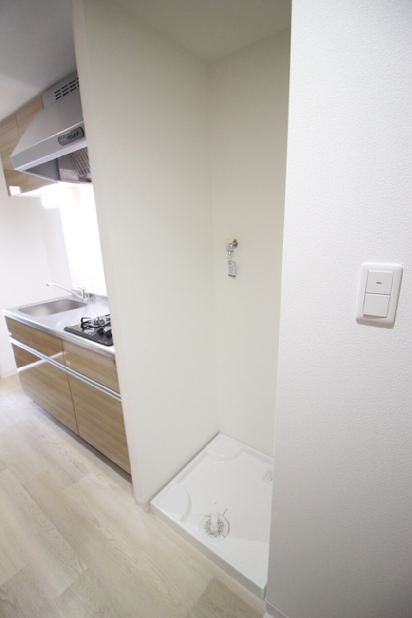 洗濯機置場 ドゥナーレ辻町