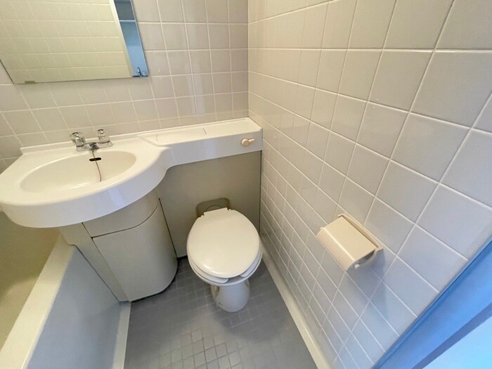 トイレ ファミ－ル３１０