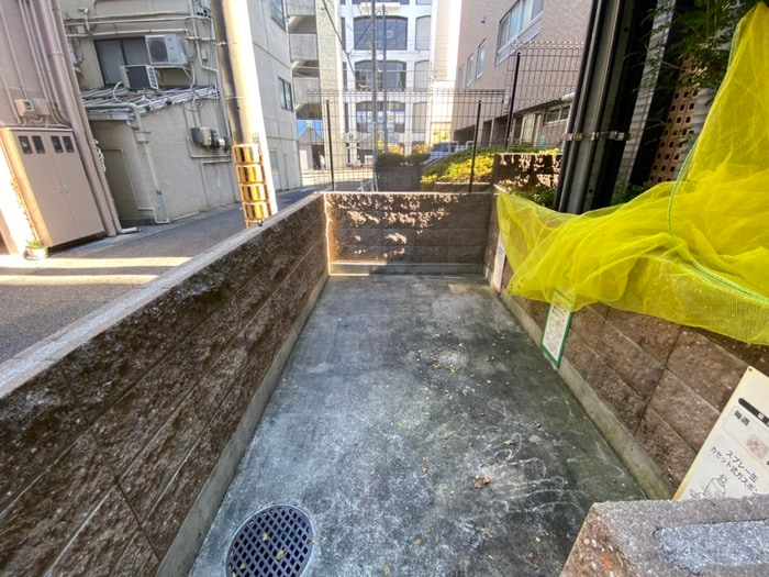 建物設備 ラ・メゾン東山