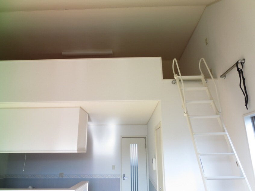 ロフト SHINY　ONE