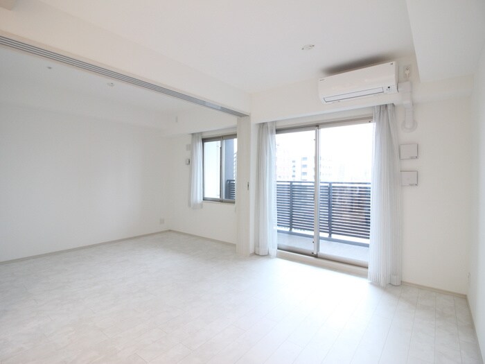 居室 ｴｽﾃﾑﾌﾟﾗｻﾞ名古屋UX(802)