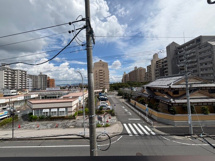 室内からの展望 アーバン・ベース