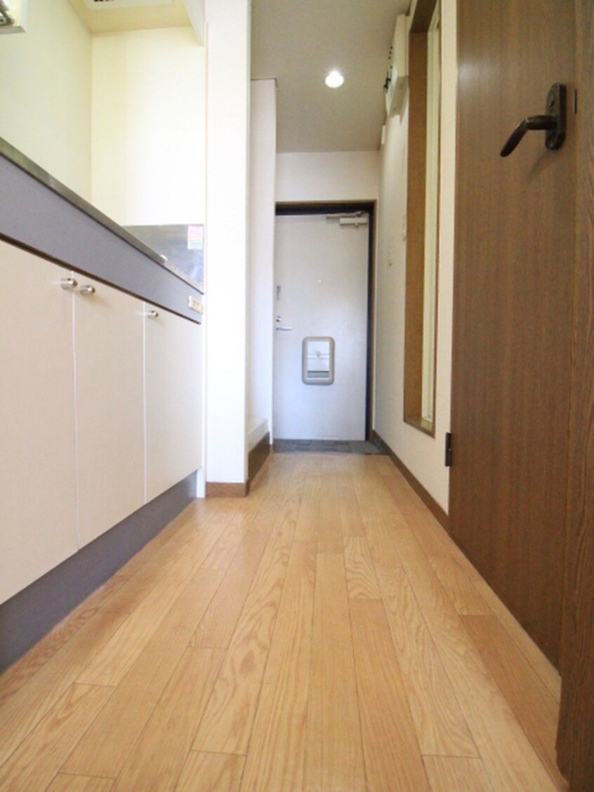 廊下 ラヴィンマ－ブル