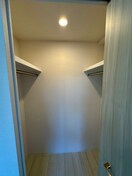 収納 CREST TAPP黒川